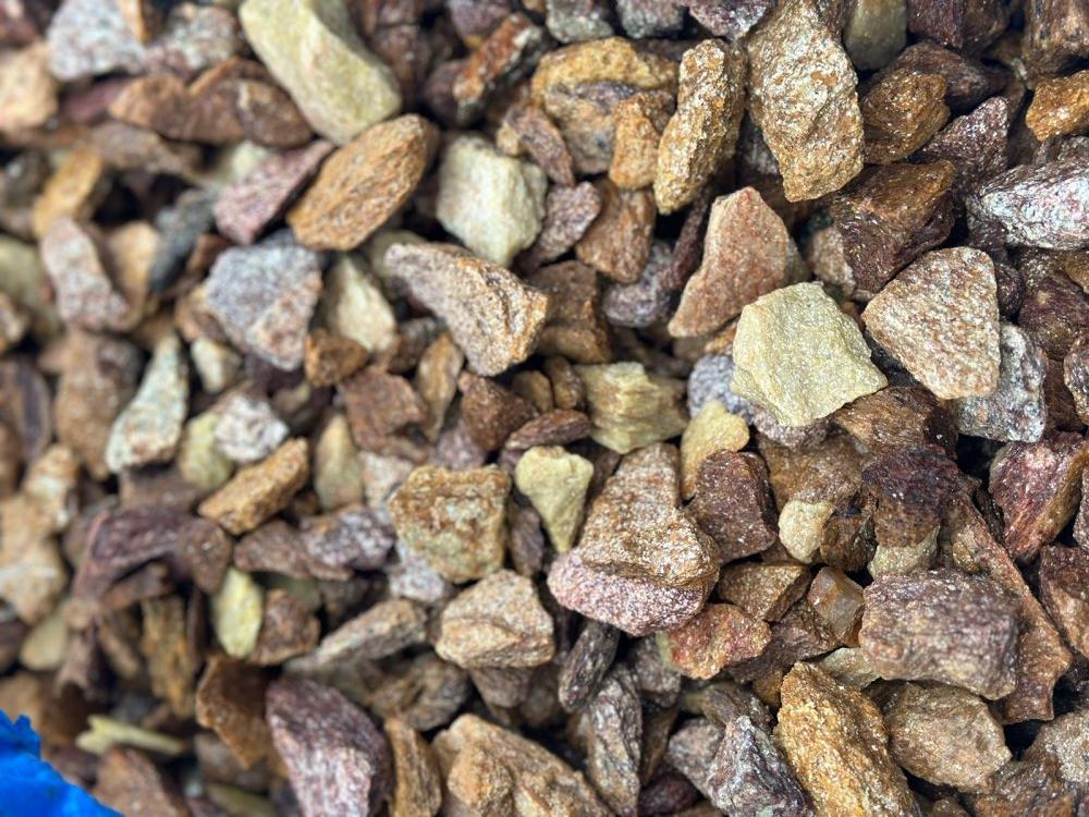 Златолит персиковый декоративная каменная крошка купить в Реутове