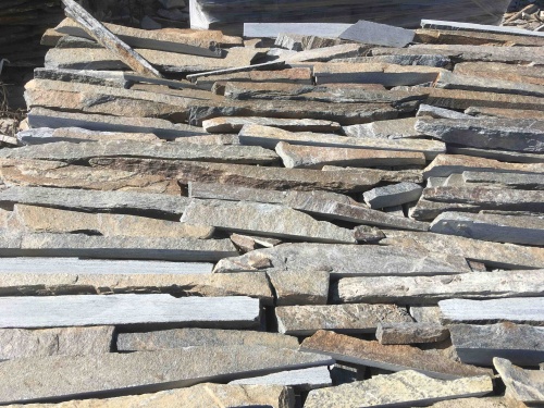 Горбушка златолит мультиколор для облицовки купить в Реутове