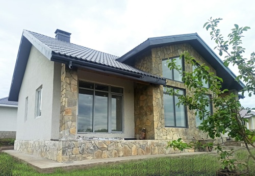 Плитняк златолит Уральский  для фасада купить в Реутове