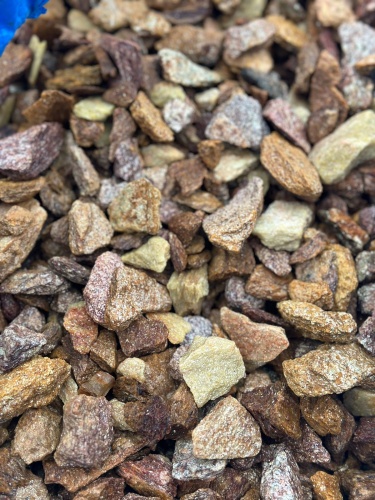 Златолит персиковый декоративная каменная крошка купить в Реутове