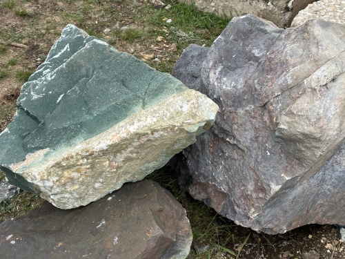 Камни для ландшафтного дизайна зелёные 10-60 килограмм купить в Реутове