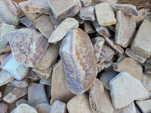 Златолит жёлтый, жёлто-зелёный глыбки и валуны для ланшафтного дизайна купить в Реутове