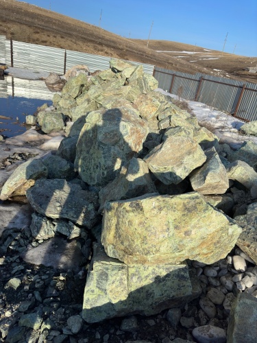 Камни для ландшафтного дизайна зелёные 10-60 килограмм купить в Реутове