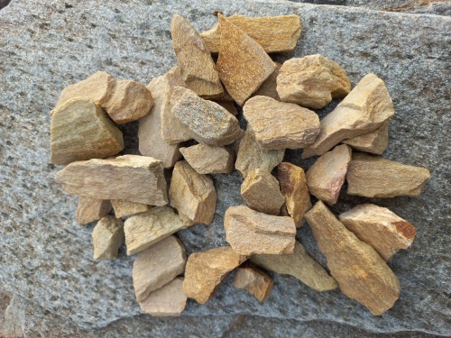 Златолит жёлтый декоративная каменная крошка купить в Реутове